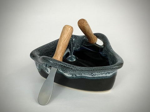 Boat Dip - Black Diamonds