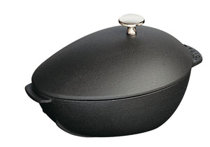 Staub -  CAST IRON Mussel Pot 2.1 qt. / 2 L