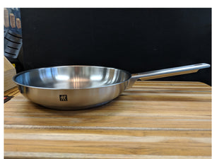 Joy Stainless Steel Frypan With Lid - 9.5"