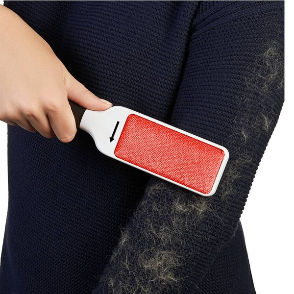 OXO - Furlifter Garment Brush